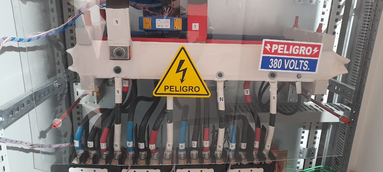 Tablero eléctrico 6